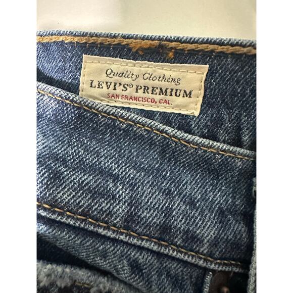 Levi’s 70’s High Rise Flare Women’s Size 30 - Picture 8 of 10